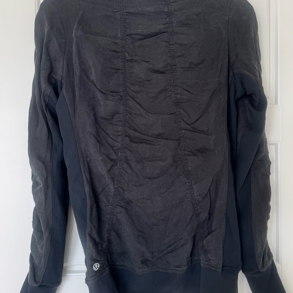 LULULEMON Jacket Full Zip Grey Reversible Long Sleeves Thumb Holes Ruched Sz 6 - Picture 5 of 16